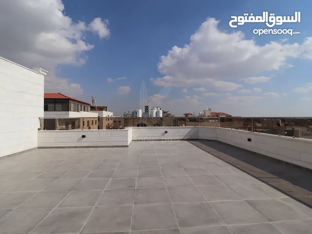 210 m2 4 Bedrooms Apartments for Sale in Amman Al Kursi