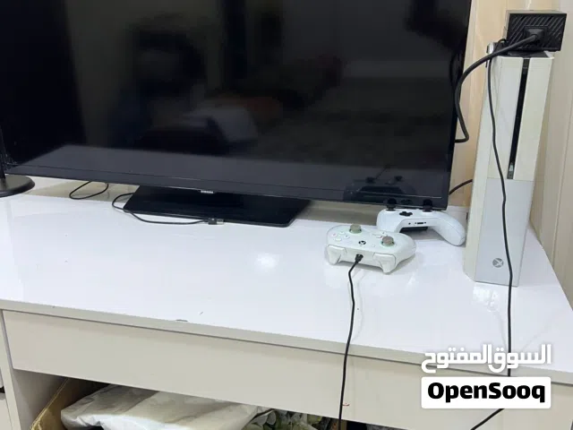 شاشة سامسونج اخت الجديده بعده نظيفة ما داخلة تصليح
