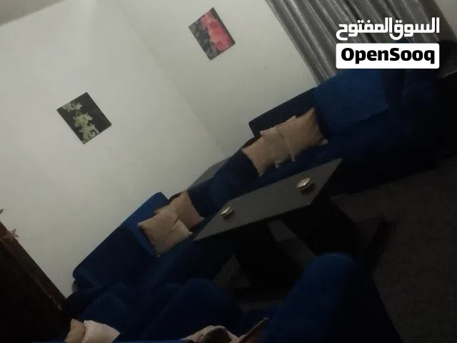 طقم كنب بحالة الوكاله