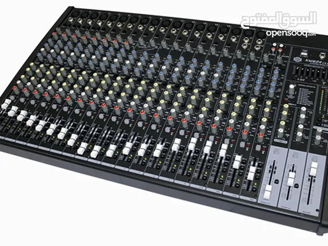 24 channel mixer with USB and 100 Digital Effects