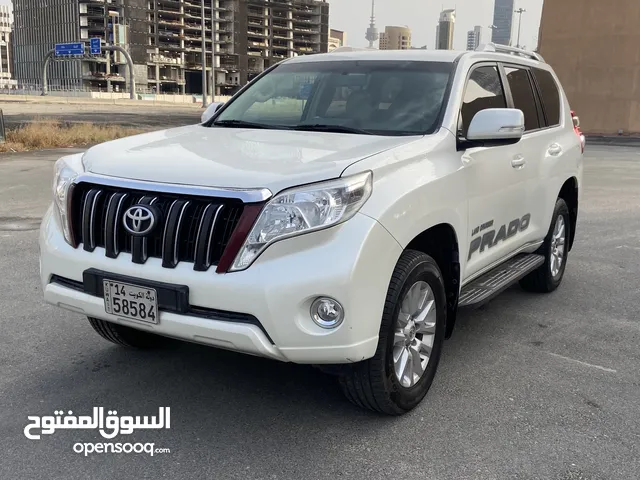 Toyota Prado 2017 in Kuwait City