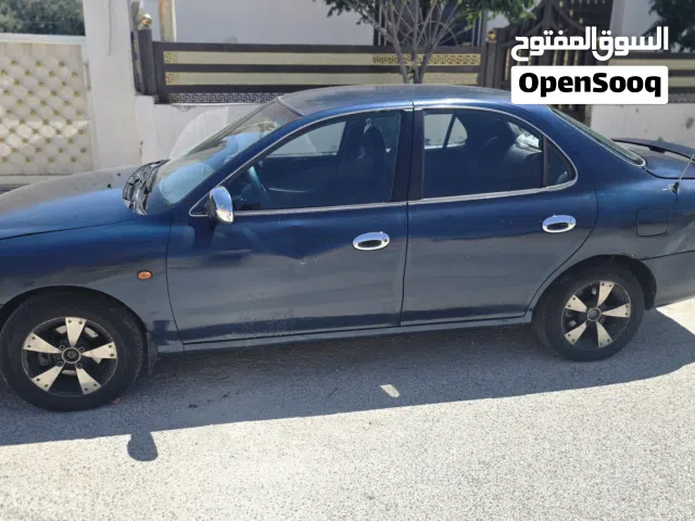 1996 هيونداي افانتي Limited