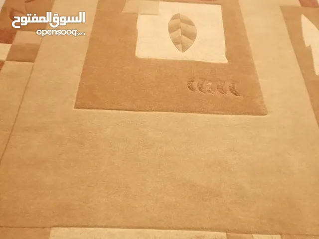 سجاده تركي نخب اول نضيفه كتير وتقيله ما فيها عيوب سعر الشراء 160دينار