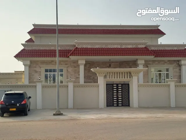 620 m2 More than 6 bedrooms Townhouse for Sale in Dhofar Salala