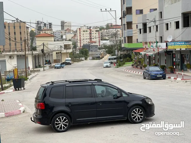 New Volkswagen Touran in Qalqilya