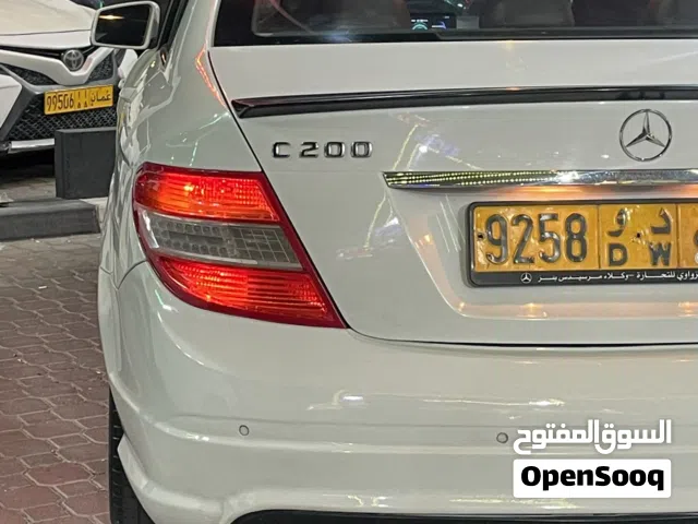 2011 مرسيدس بنز الفئة-C C 200