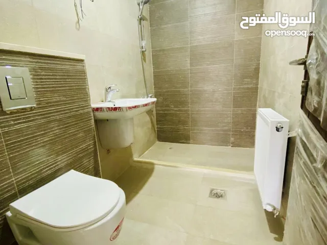 140 m2 3 Bedrooms Apartments for Rent in Amman Al Rabiah
