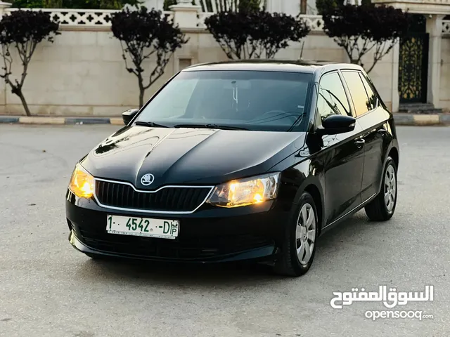 سكودا فابيا موديل 2017_ماتور 1200تربوا-اصل برايفت السيارة صلاة النبي نظيفة وسعر مميز ،،،،مميز