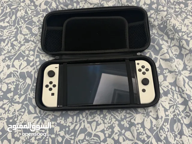 Nintendo Switch Oled, Comes With Case
