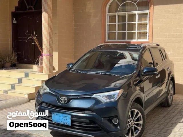Used Toyota RAV 4 in Dhofar