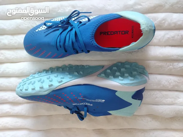 43.5 Sport Shoes in Amman