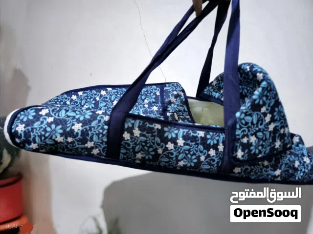 حقيبة لحمل مواليد بسعر 25 دينار