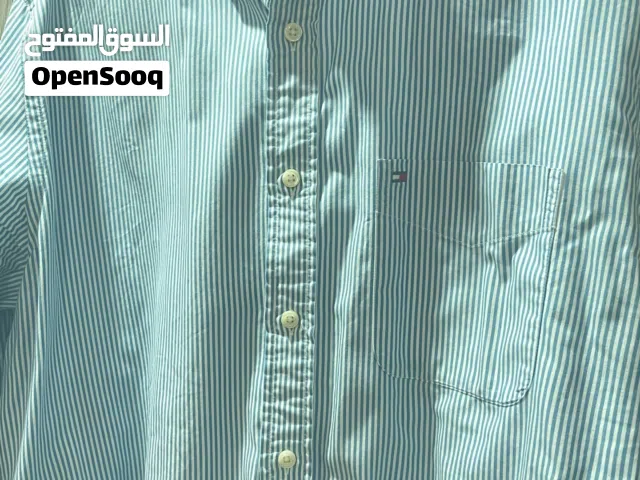 للبيع 2 قميص ماركات أصليه