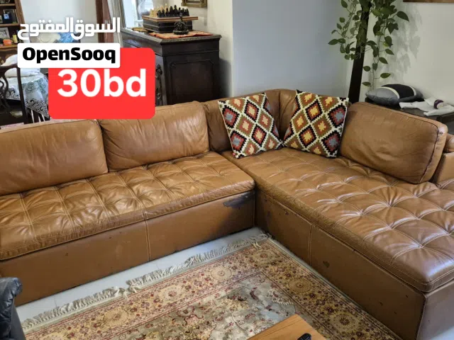 Quick sale sofa