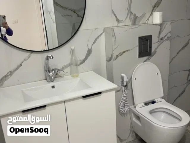 145 m2 3 Bedrooms Apartments for Rent in Ramallah and Al-Bireh Al Tira