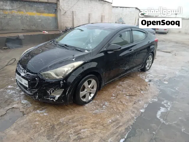 Used Hyundai Avante in Tripoli