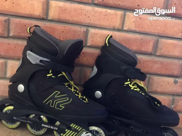 للبيع  ،،  اصلي مورد من المانيا ،  رقم الحذاء 44.