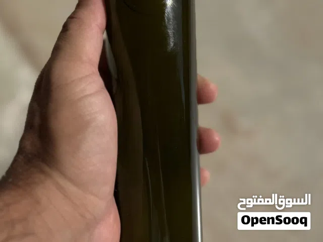 للبيع زيت زيتون الجبل الأخضر