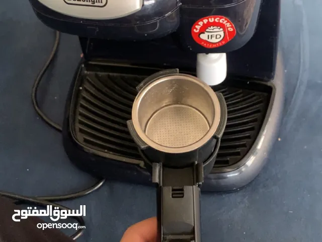 للبيع مكيننة قهوه Delonghi ب15 دينار قابل للمساومه