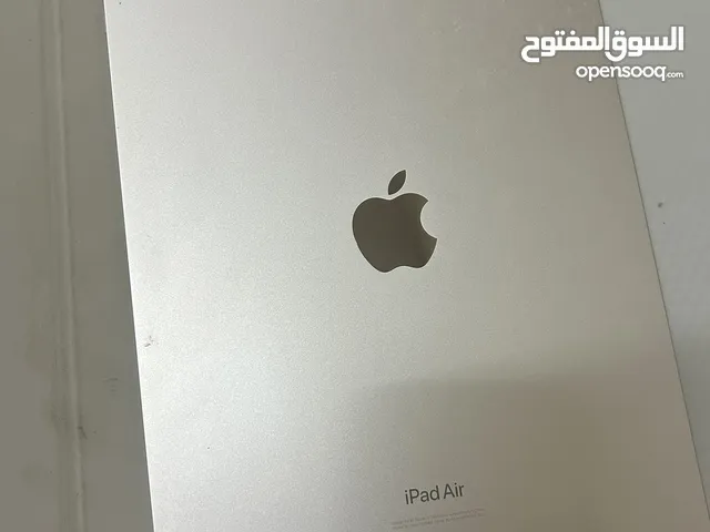 Apple iPad Air 5 64 GB in Al Dakhiliya
