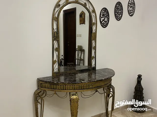 دنسوار رخام نضيف بسبب السفر