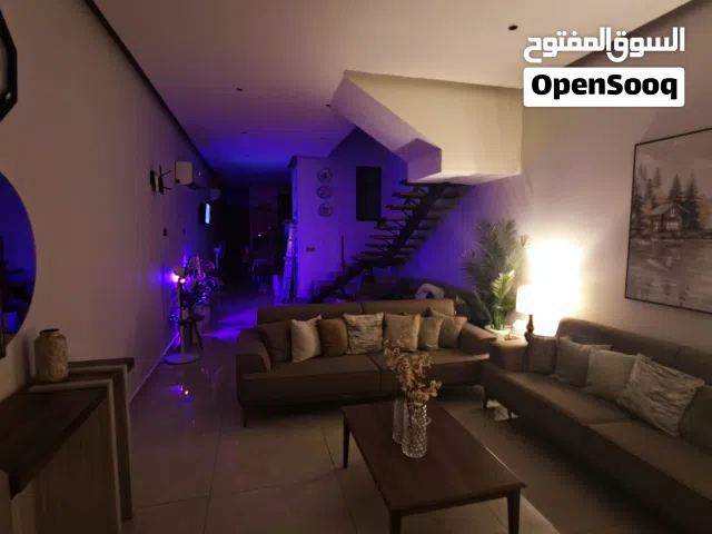 105 m2 More than 6 bedrooms Townhouse for Sale in Baghdad Falastin St