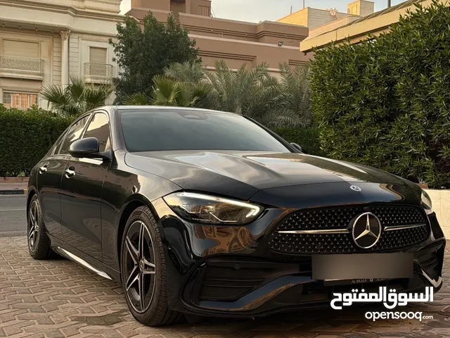 Used Mercedes Benz C-Class in Mubarak Al-Kabeer