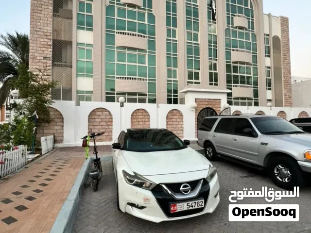 شقه مكونه من 4 غرف وصاله متاحه للإيجار