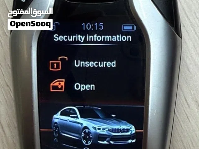 مفتاح BMW بي ام دبليو مع شاشة تحكم