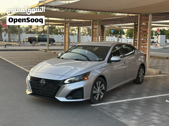 2020 نيسان التيما S