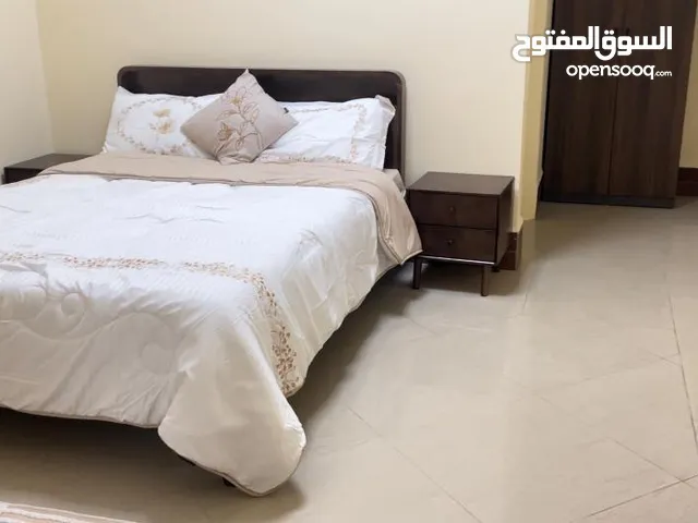 120 m2 2 Bedrooms Apartments for Rent in Muscat Al-Hail