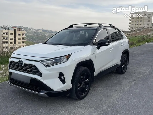 Used Toyota RAV 4 in Amman