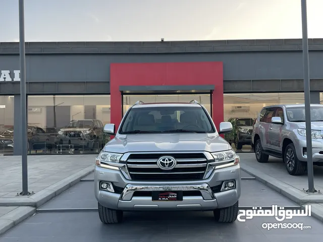 Used Toyota Land Cruiser in Al Batinah