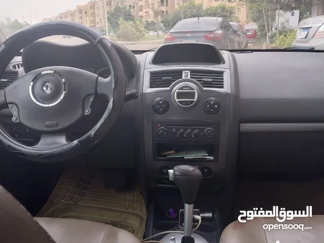 للبيع سياره رينو ميجان 2موديل 2009 مالك اول بدون توكيلات فابريكا بالكامل