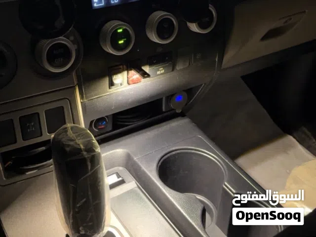 ليت سهاري زينه داخلية السيارة