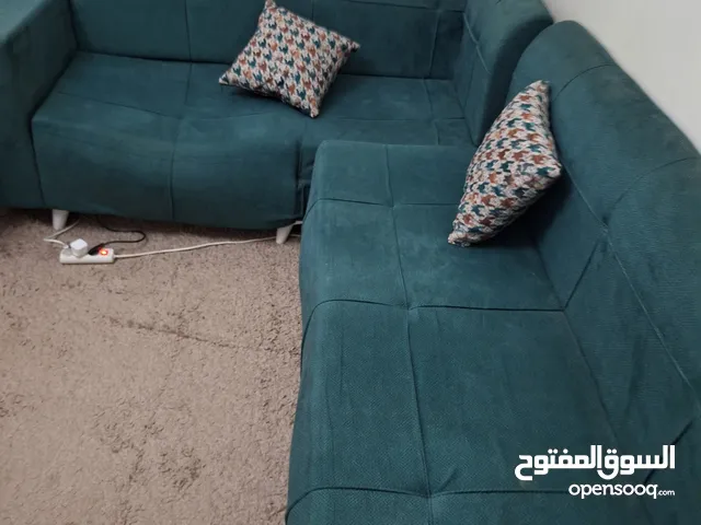 صالون اخضر حرف L