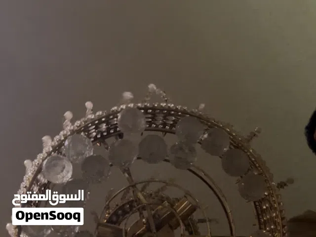 ثريات للبيع