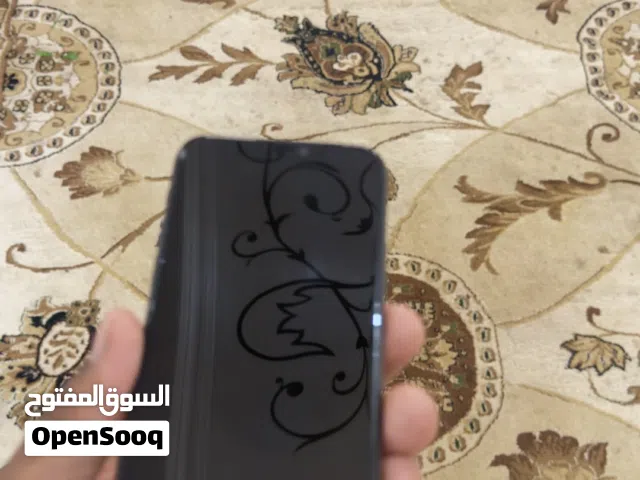 تيلفون ايفون 11 برو نضيف للبدل ب100cc او 150