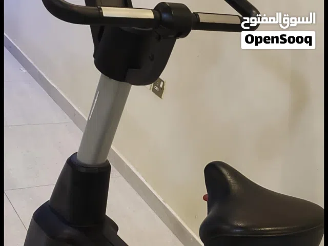 life fitness heavy-duty bike for sell