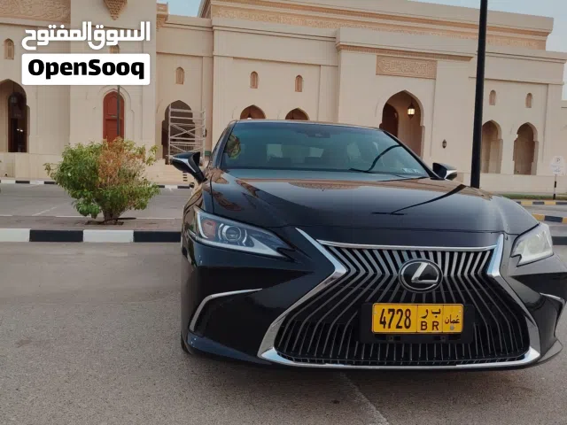 Used Lexus ES in Al Sharqiya