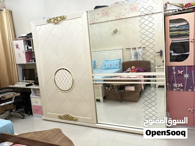 Bedroom closet for sale