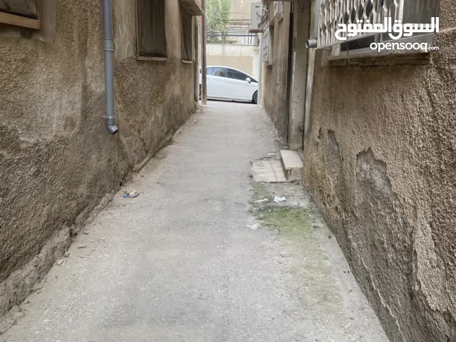  Building for Sale in Zarqa Wadi Al Hajar