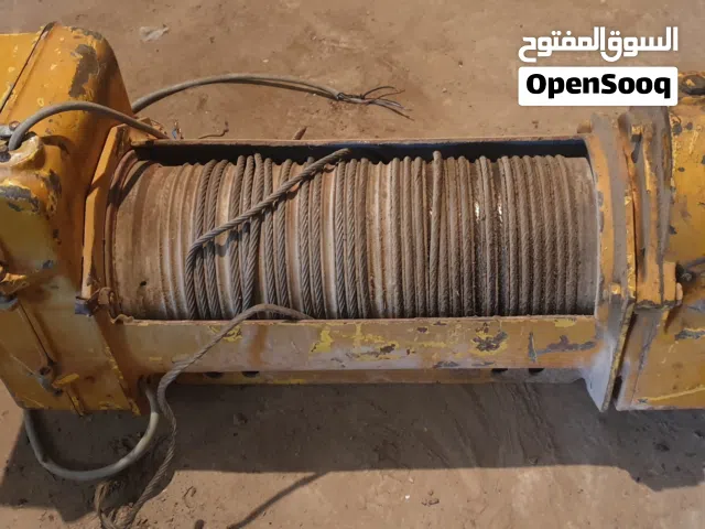 ونش قوة 1 طن روسي الصنع يشتغل