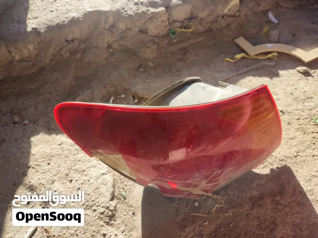 سلام عليكم 4 كبات نيسان سني حجم 14 مع قفالت 4 بس 1ما يشتغل مع صطاب النترا مقدس بيش يفدنك بس كون بلير