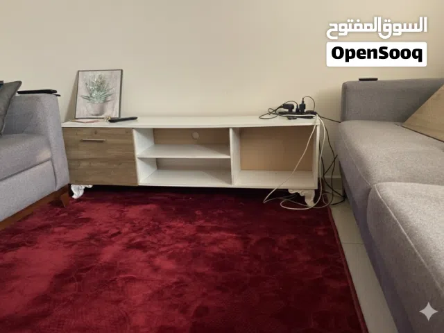 طاوله تلفزيون للبيع