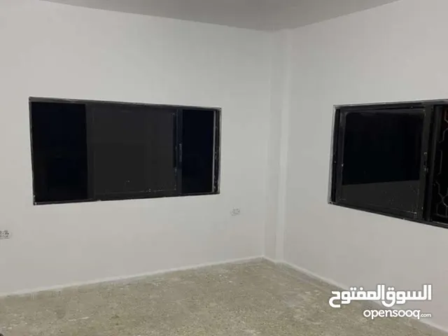 100 m2 3 Bedrooms Apartments for Rent in Zarqa Hay Al Ameer Mohammad