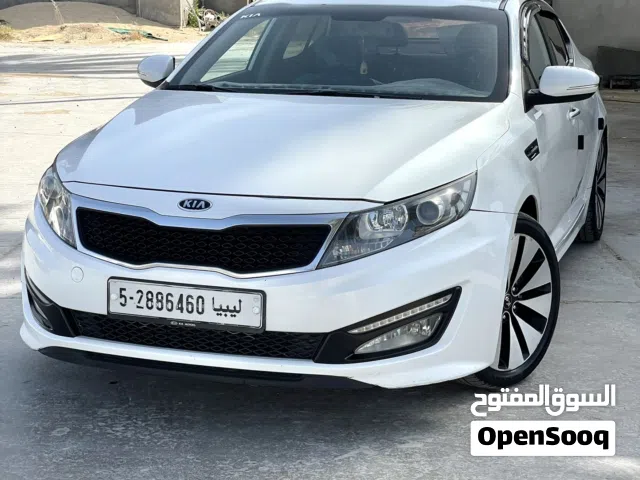 2013 Kia K5 Standard