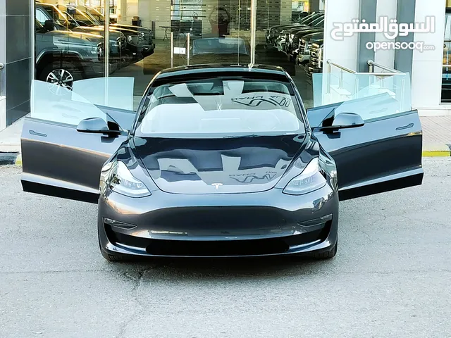 Used Tesla Model 3 in Zarqa