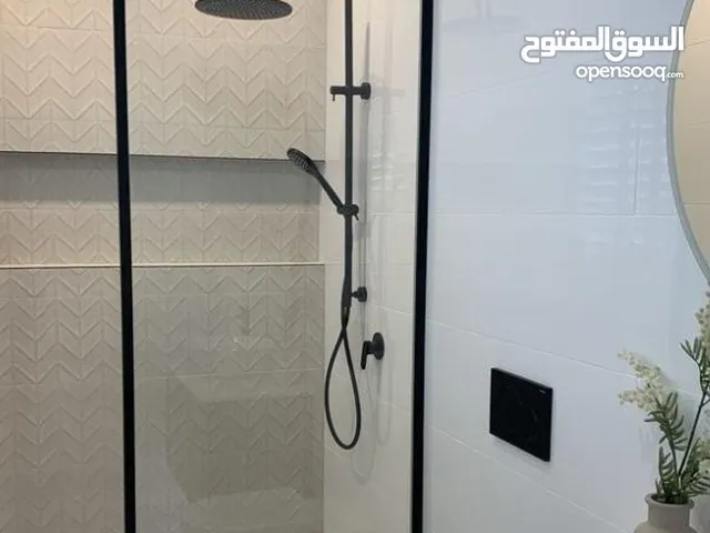 زجاج حمام شاور زجاج شاور زجاج ابواب زجاج مكاتب زجاج محلات