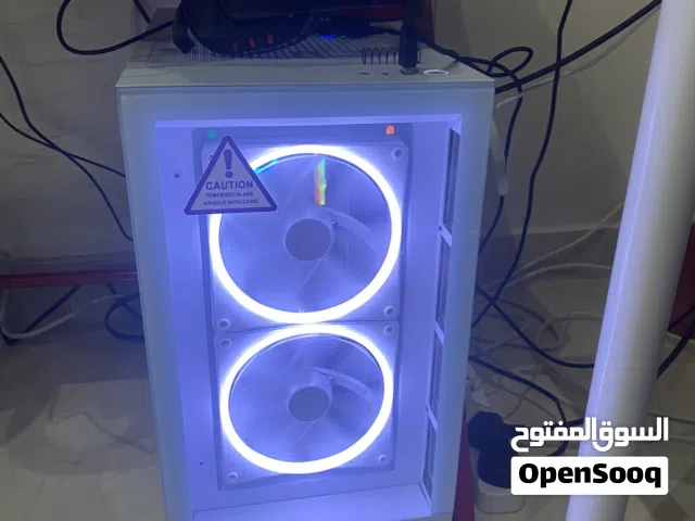للبيع بيسي كرت شاشة قوي من وكالة NZXT مع قير وسكان وشاشة